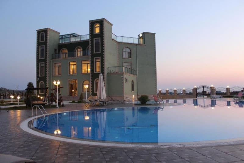 KHAZAR INJI BEACH HOTEL