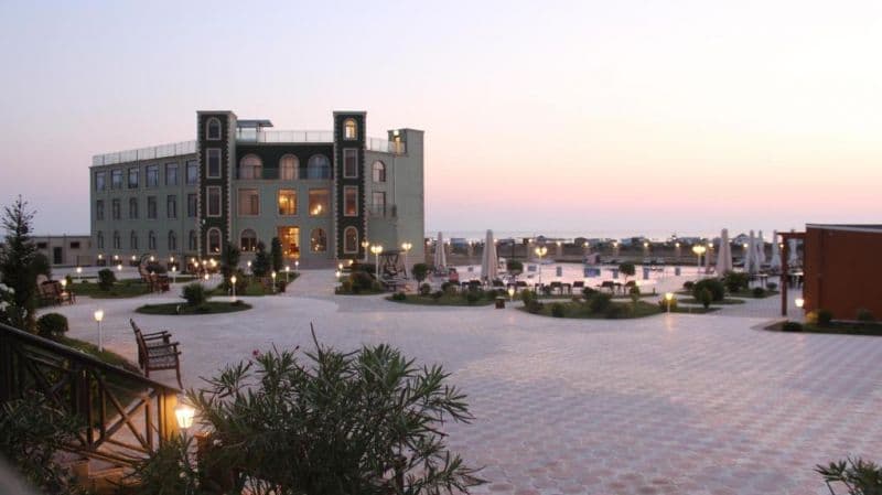 KHAZAR INJI BEACH HOTEL