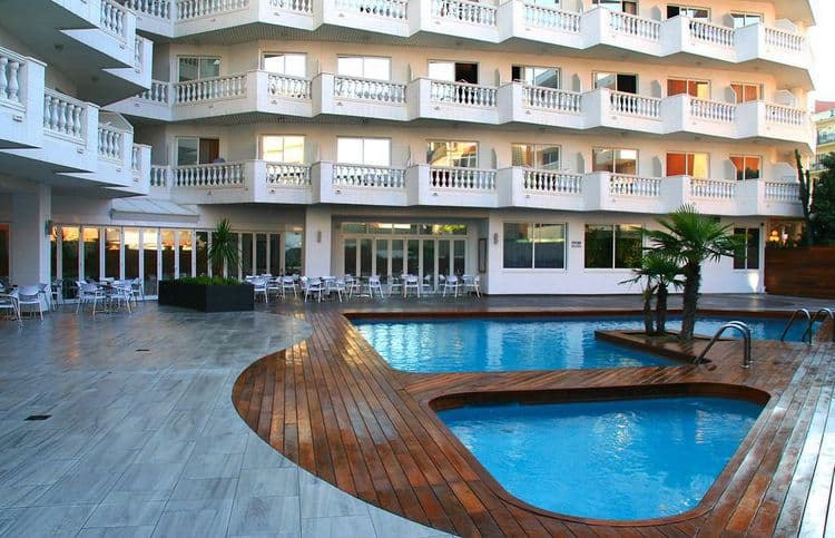 Bernat II Hotel