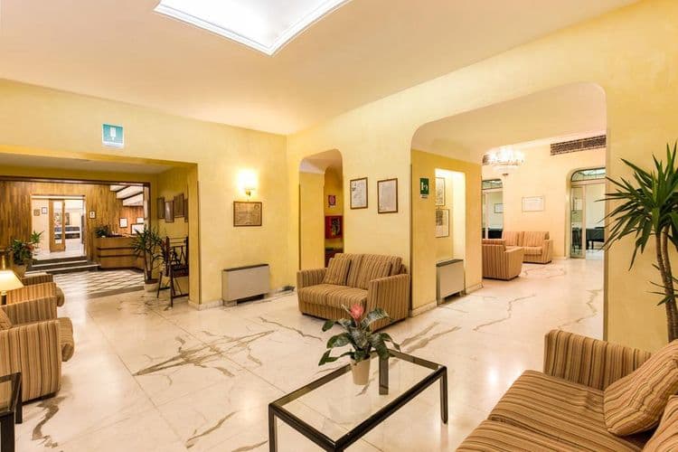 Milani Hotel
