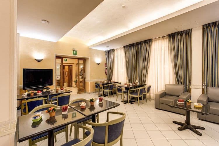 Milani Hotel