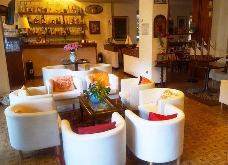 Cortina Hotel