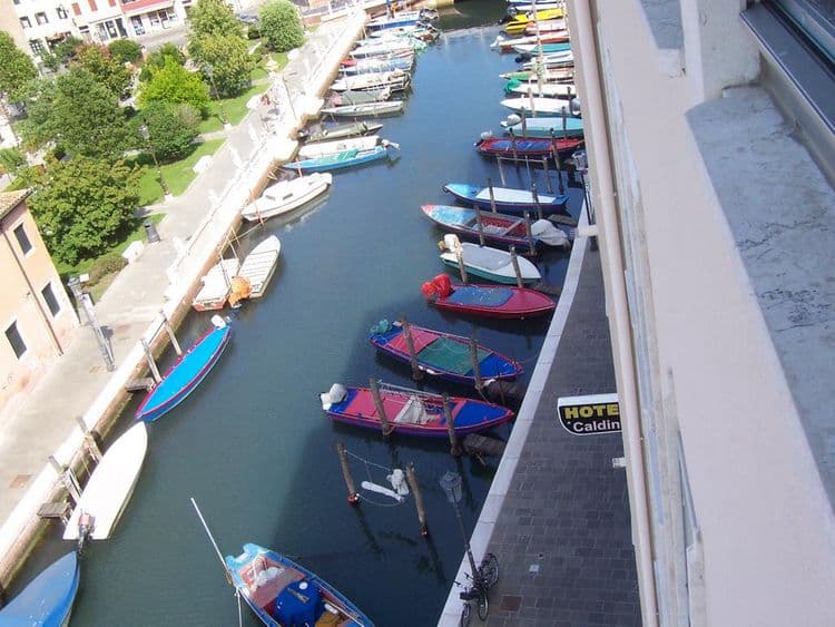 Caldin’s Hotel