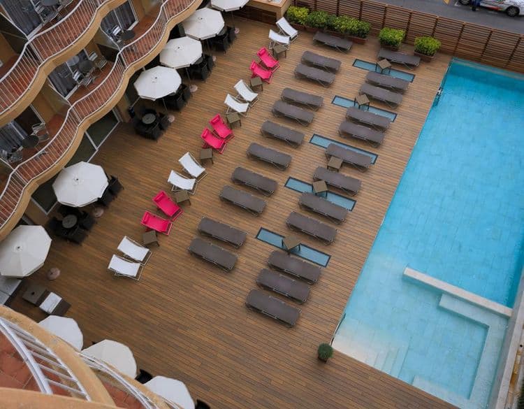 Volga Hotel