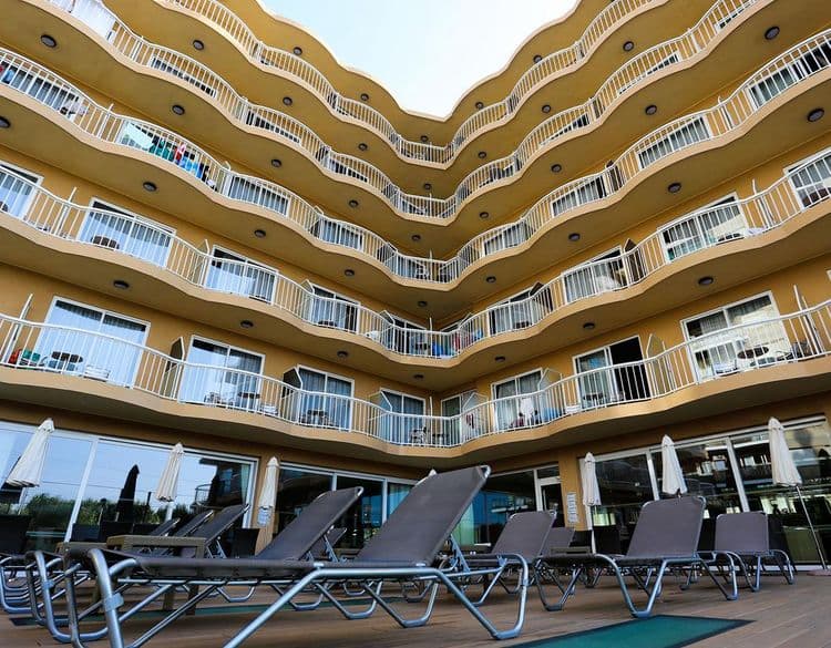 Volga Hotel