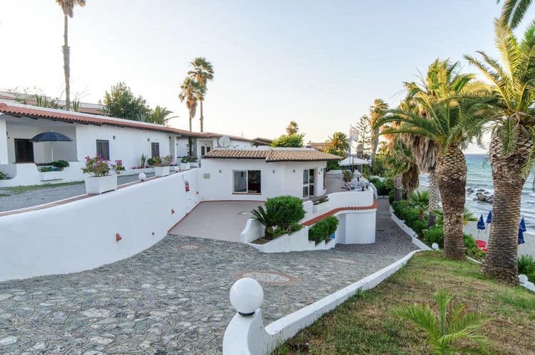 Albatros Residence