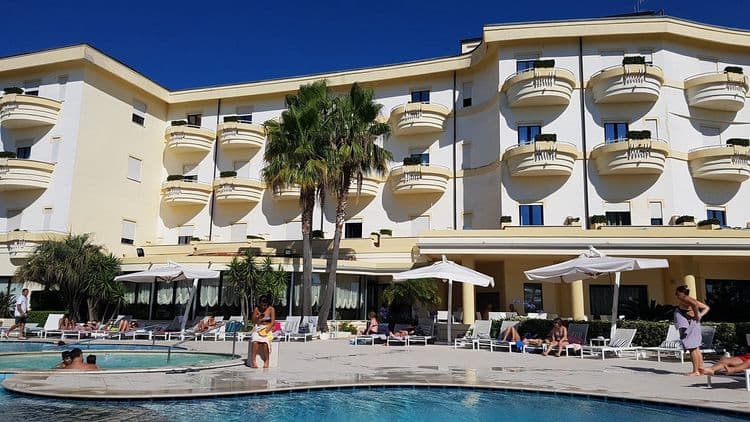 Sunshine Club Hotel & SPA
