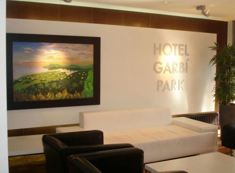 Garbi Park Hotel