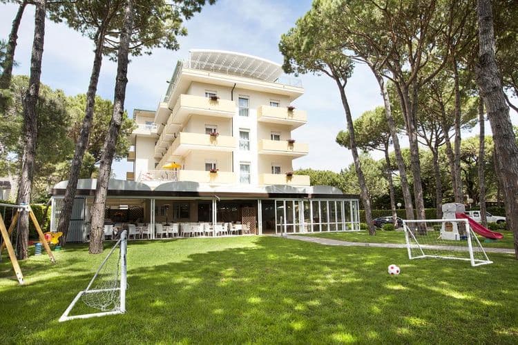 La Pineta Aparthotel