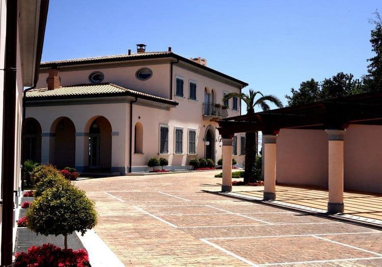 Ersilia Villa