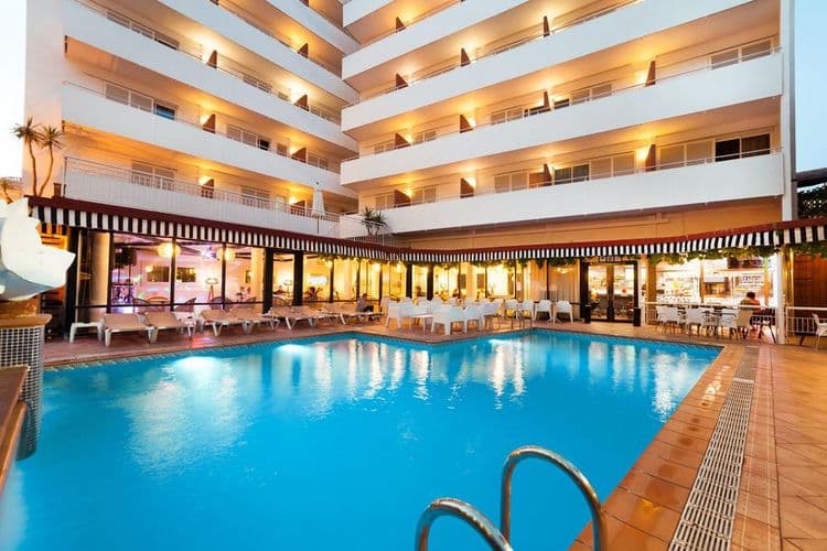 Xaine Park Hotel