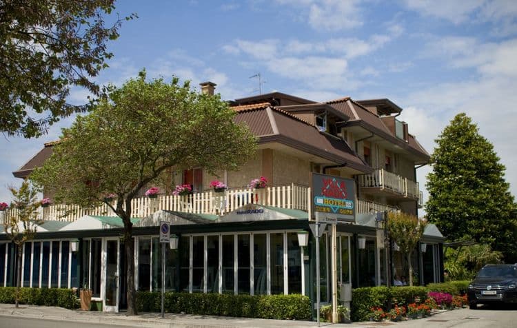 Rado Hotel