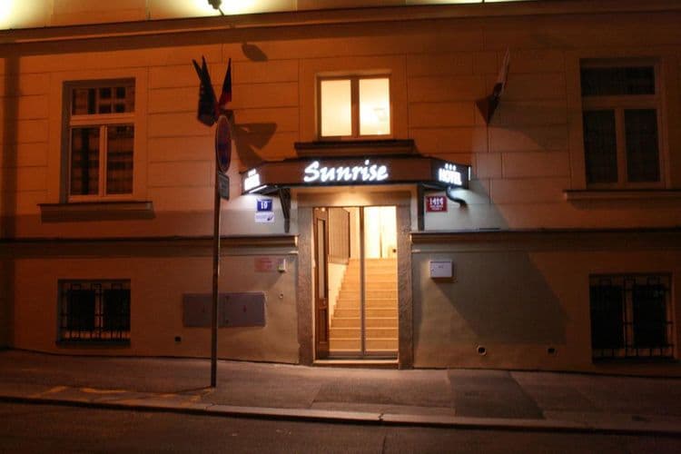 Sunrise Hotel