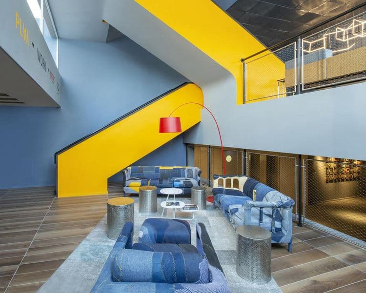 Link Hotel & Hub