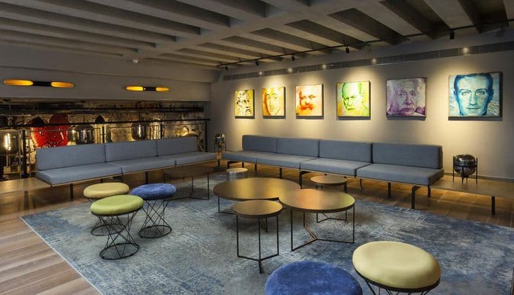 Link Hotel & Hub