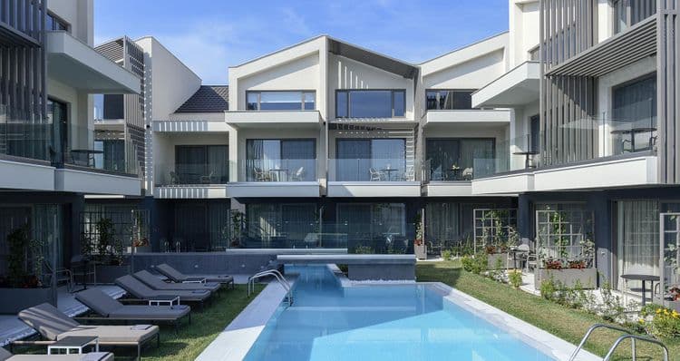 Serenity Suites