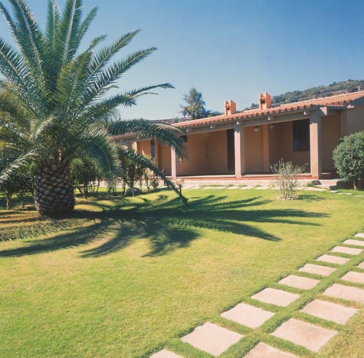 Costa Rei Apartments