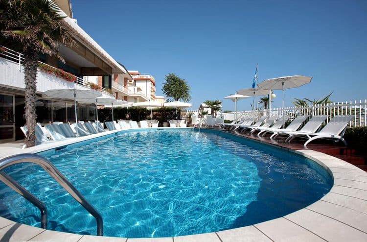 Rivamare Hotel