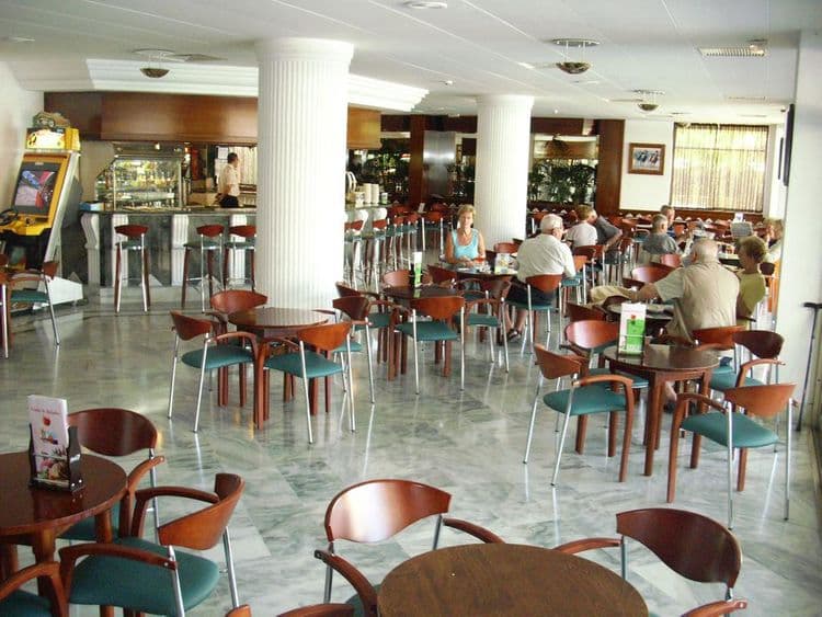 Olympus Palace Hotel