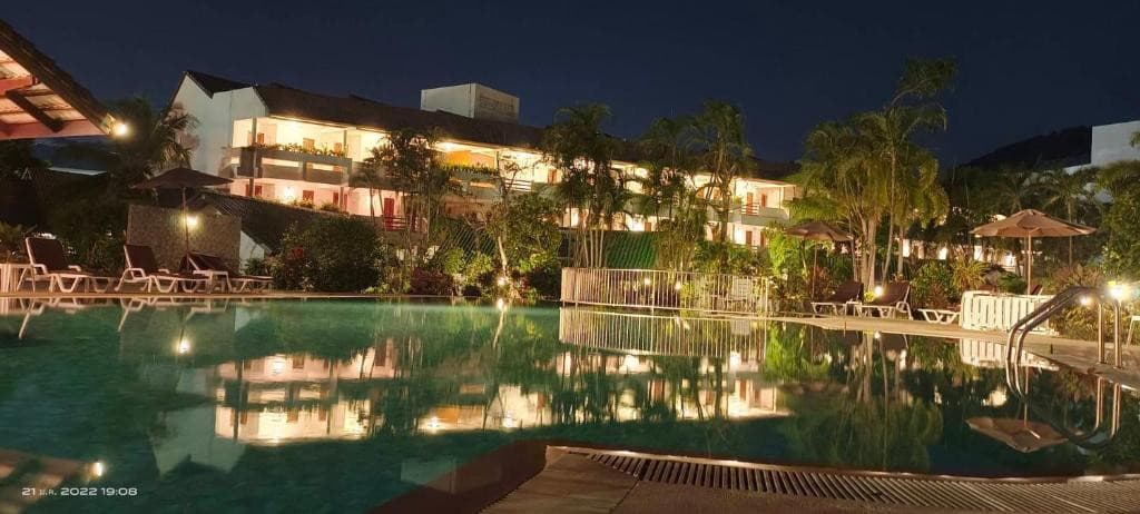 Phuket Golden Sand Inn