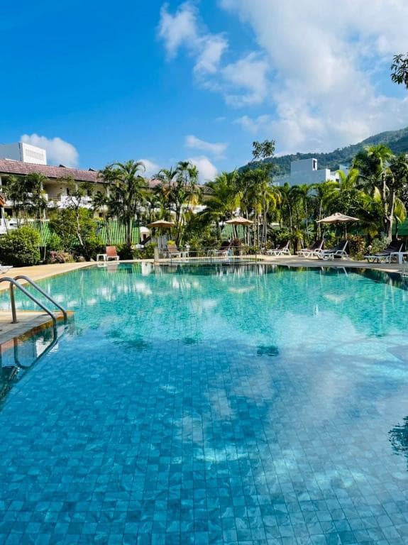 Phuket Golden Sand Inn