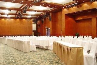 Thavorn Grand Plaza Hotel