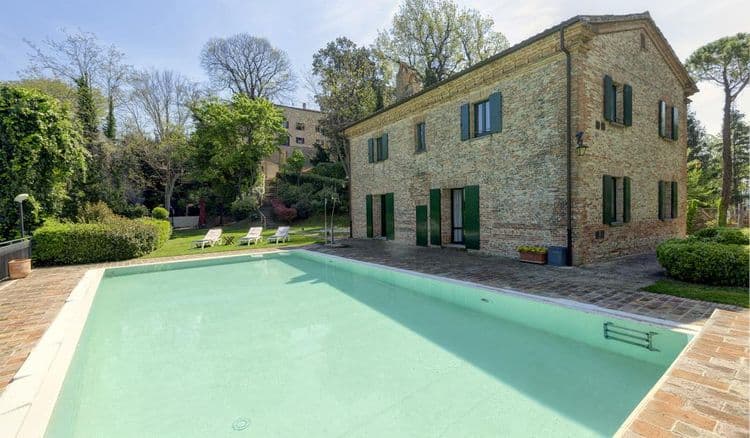 Castello di Montegridolfo Spa Resort
