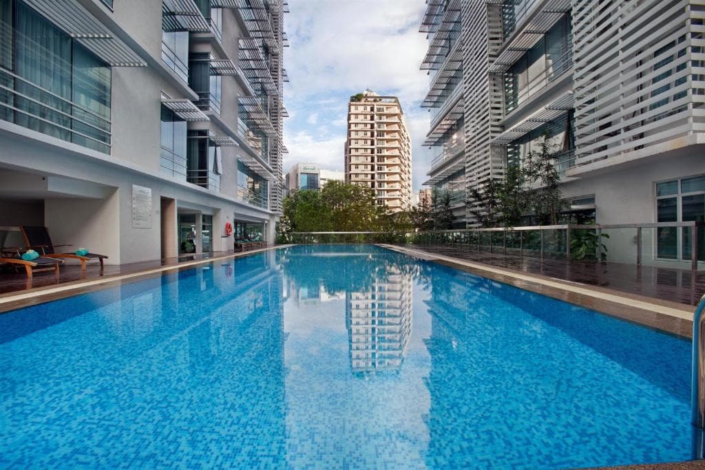 Parkroyal Serviced Suites