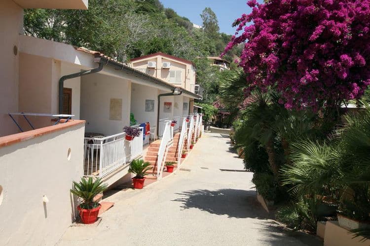 Quattro Scogli Villaggio
