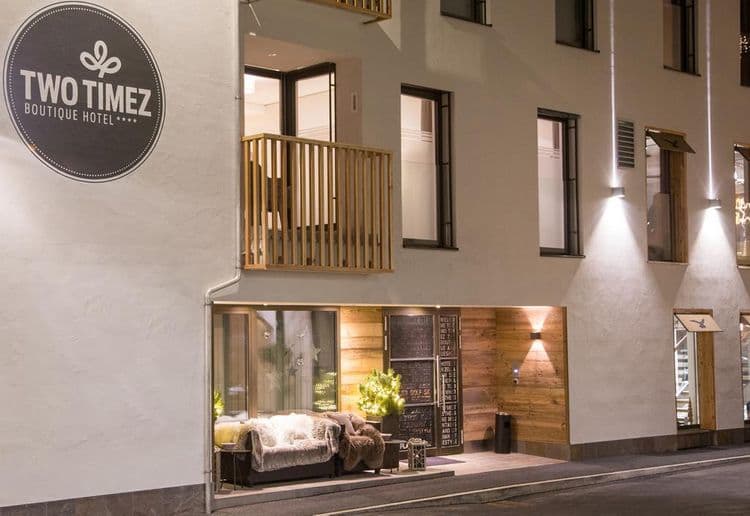Two Timez Boutique Hotel