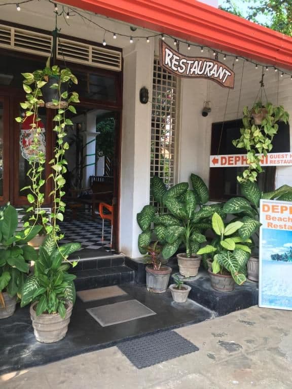 Dephanie Beach Guest House