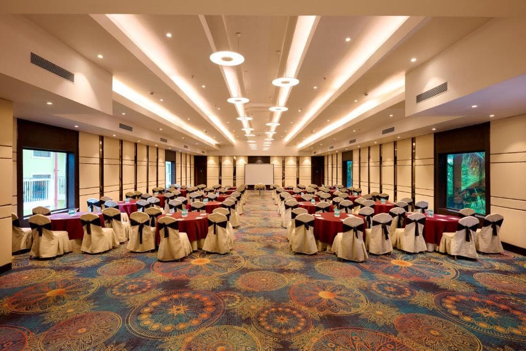SEA BREEZE SAROVAR PORTICO (ex. SEA BREEZE MAX RESORT & SPA)