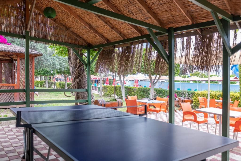 Lims Bona Dea Beach Hotel