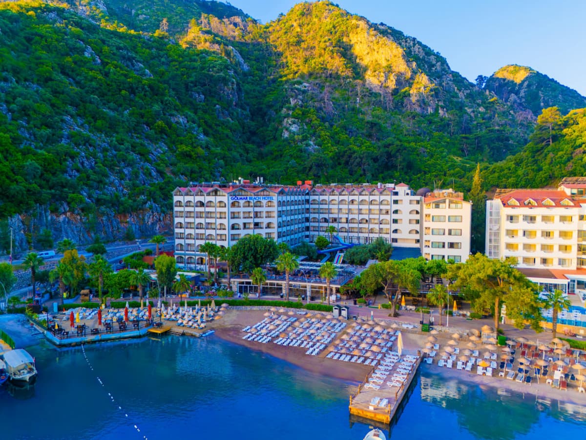 Golmar Beach Hotel
