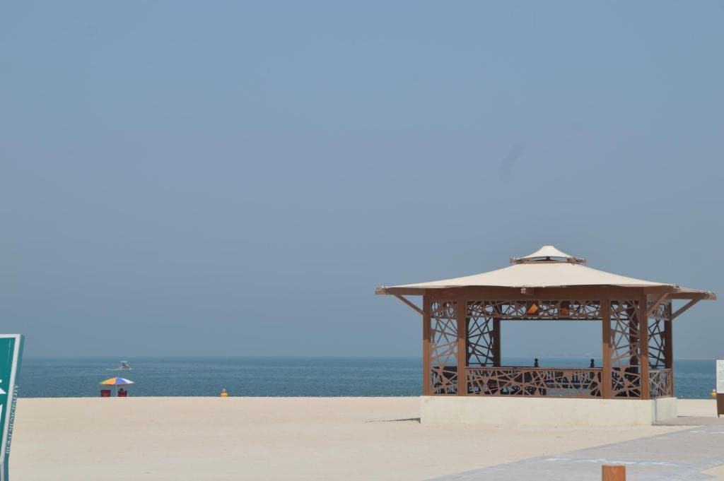 Beach Walk Hotel