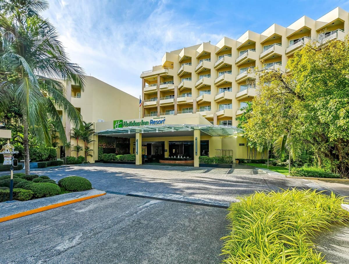 Holiday Inn Resort