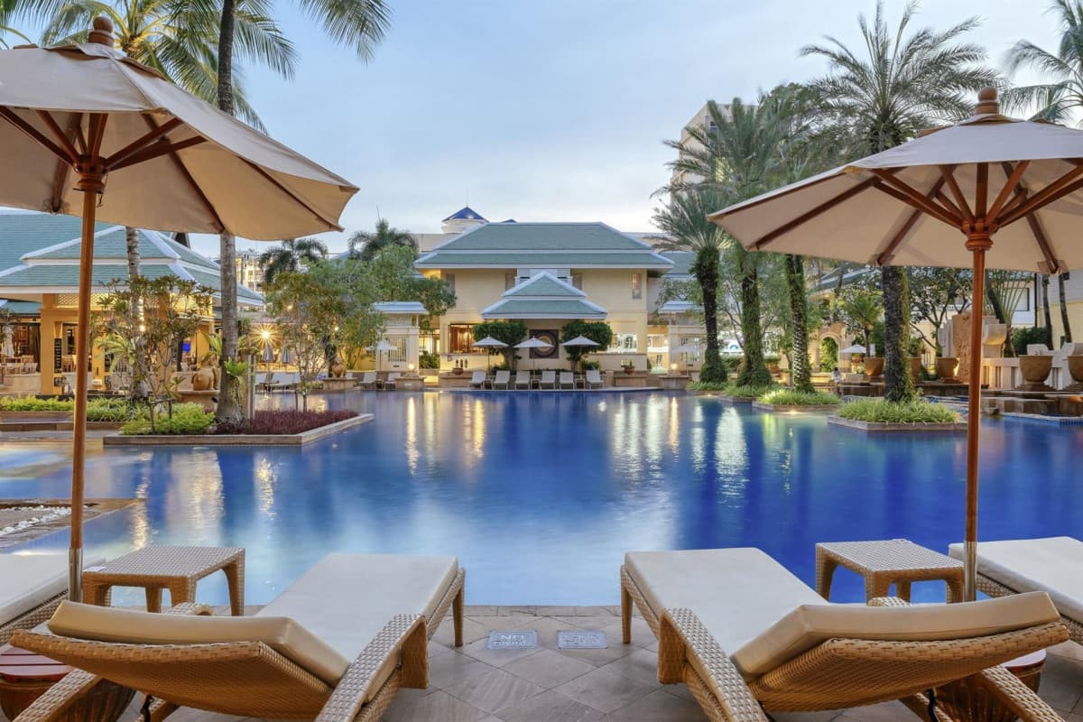 Holiday Inn Resort