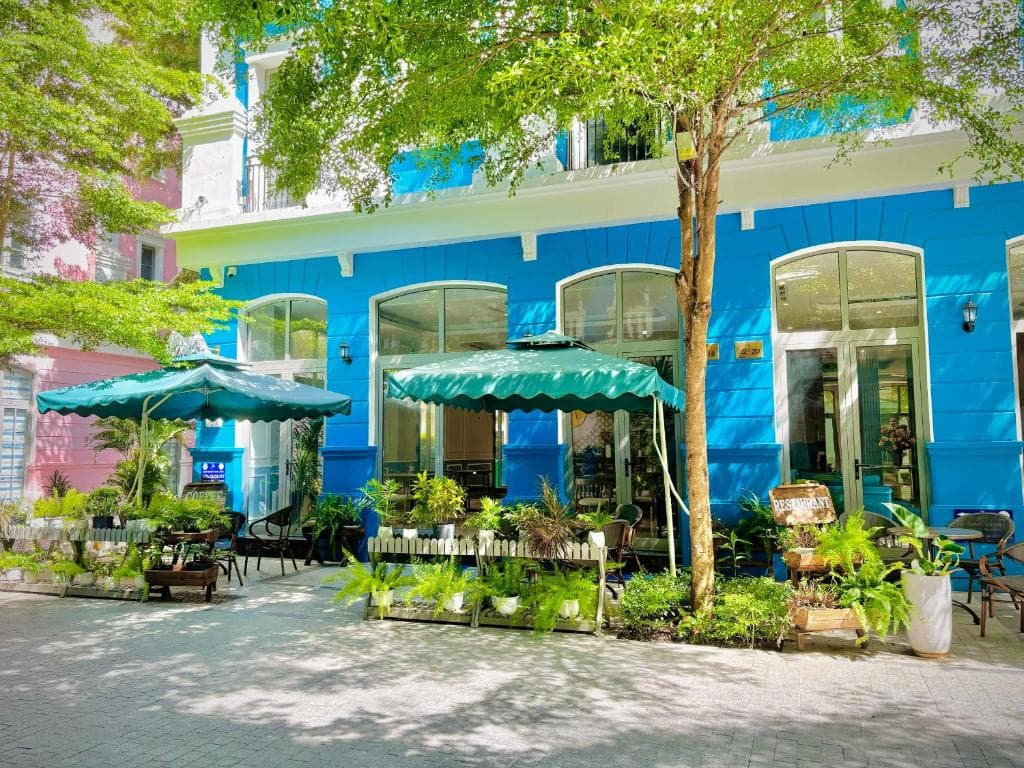 LAPUTA HOTEL & RESTAURANT PHU QUOC