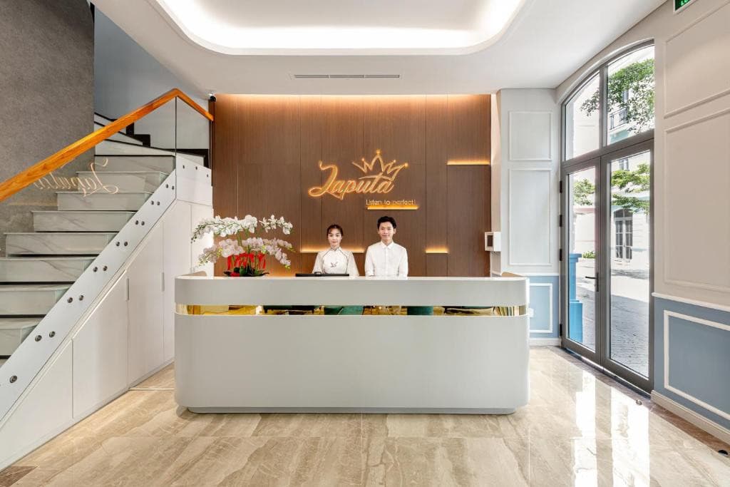 LAPUTA HOTEL & RESTAURANT PHU QUOC