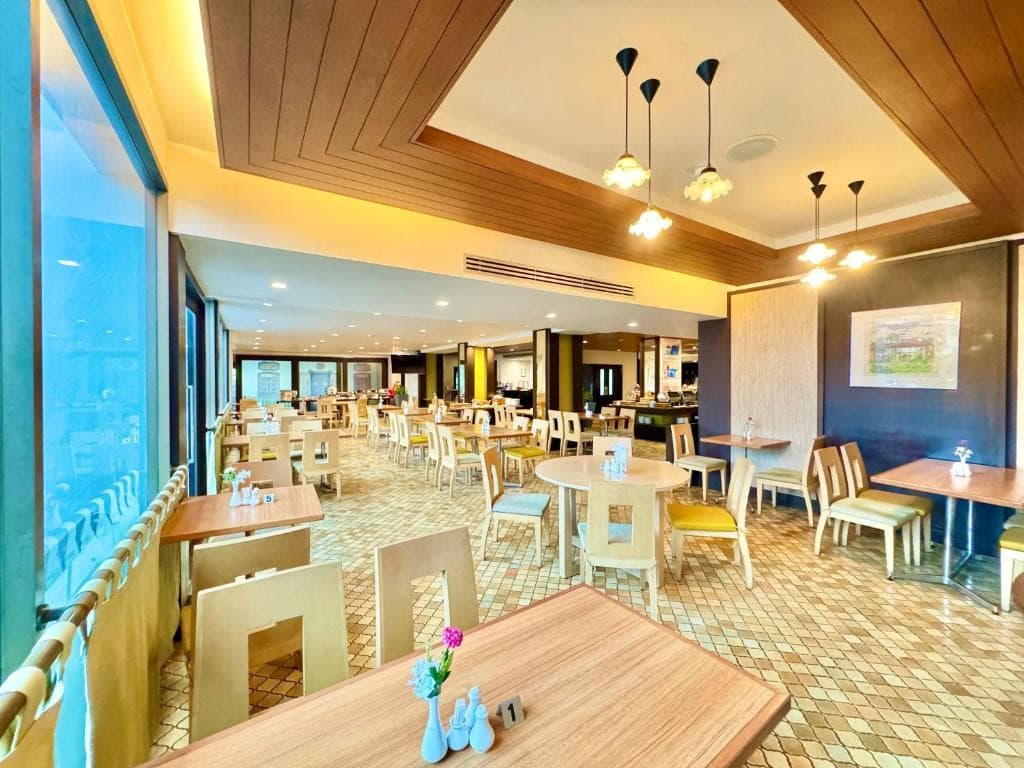 Phuket Merlin Hotel