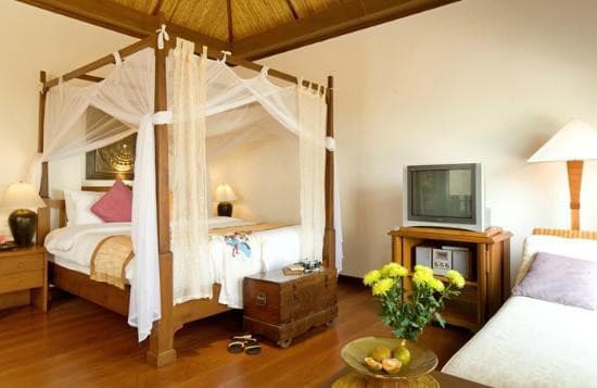 LE VIMARN COTTAGES & SPA