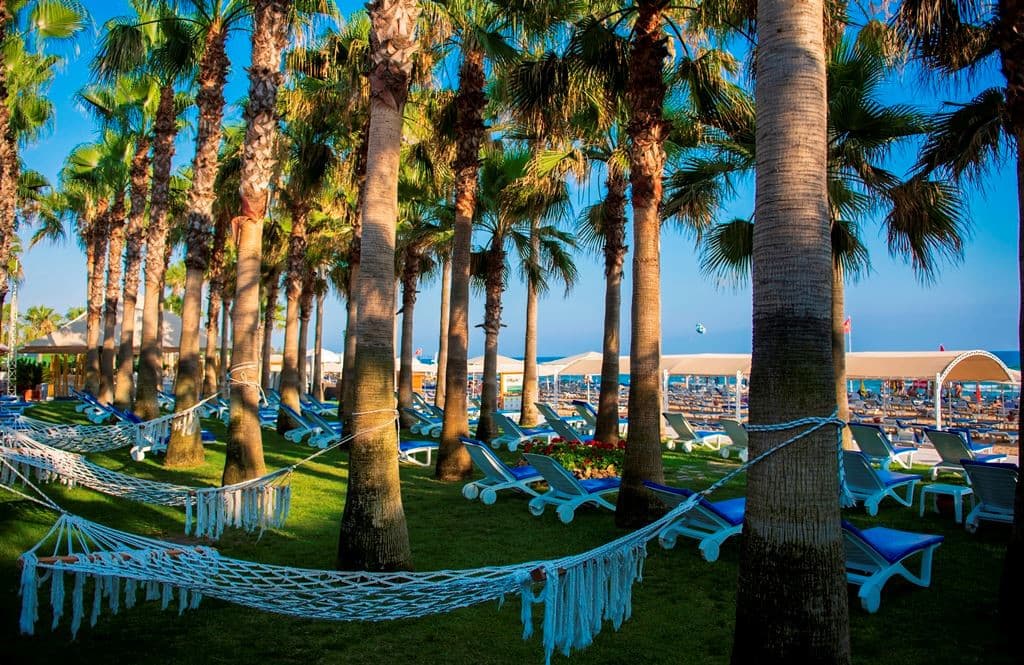 Miramare Beach Hotel
