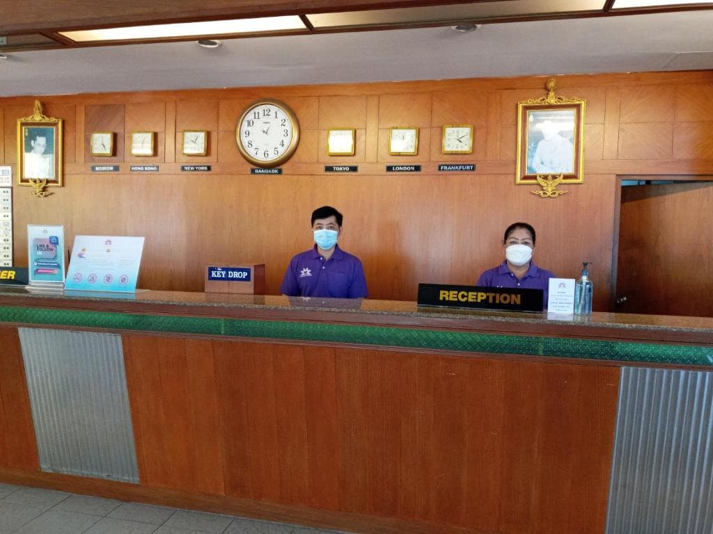 Mike Beach Resort
