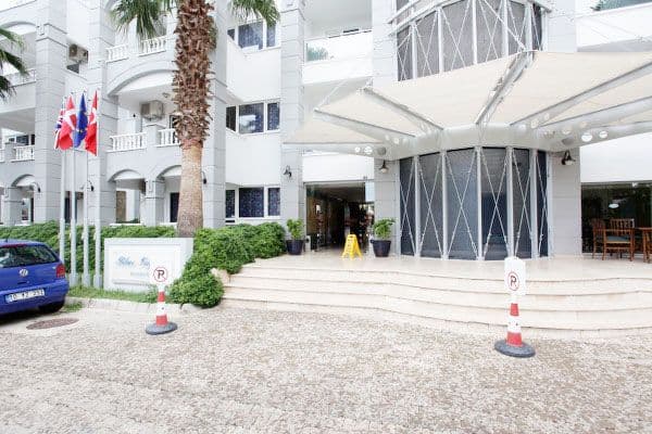 Blue Lagoon Hotel