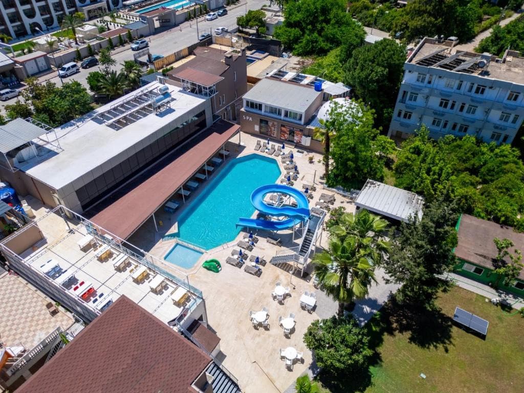 Latte Beach Hotel