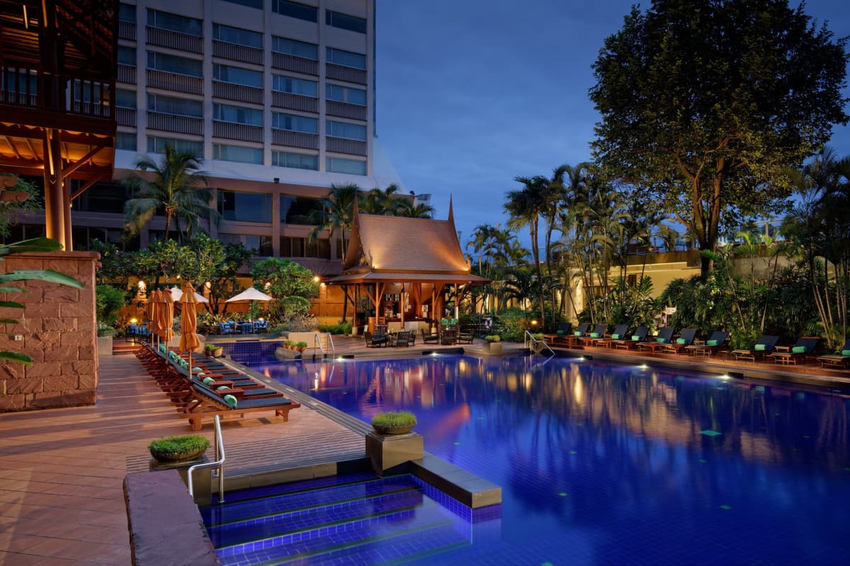 Ramada Plaza Menam Riverside