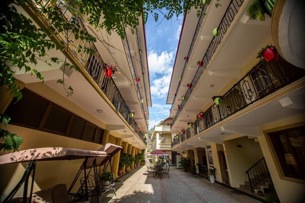 Hotel Chveni Ezo