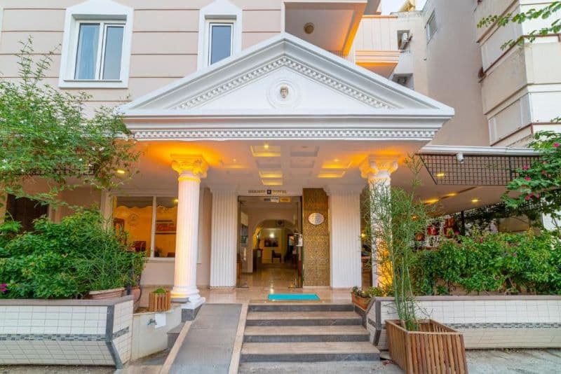 Kleopatra Hermes Hotel