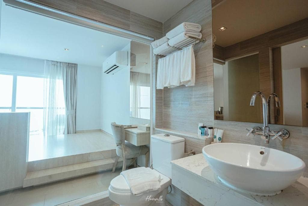 WORITA COVE HOTEL