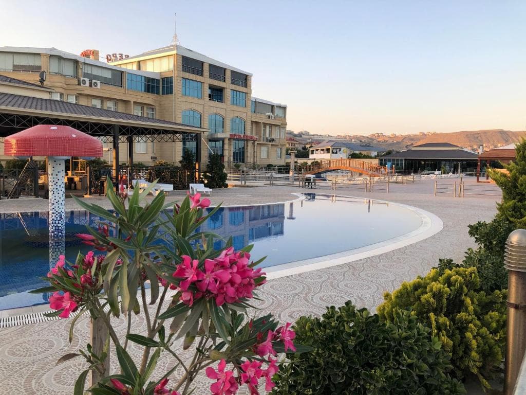 AYSBERG HOTEL